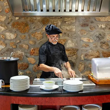 Bakour Costa Brava Hotel 4*