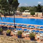 Bakour Costa Brava מלון
