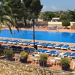 Bakour Costa Brava מלון רוזס