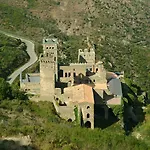 Bakour Costa Brava מלון רוזס