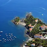 Bakour Costa Brava 4* רוזס