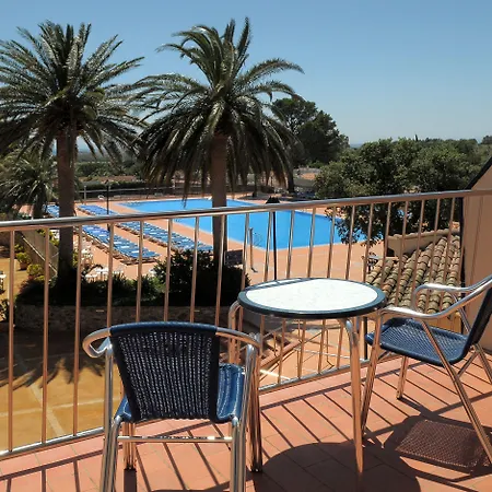 Bakour Costa Brava 4* 로지즈